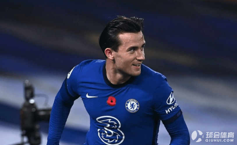 赛地聚焦:法国杯冲刺阶段热度飙升,亚特兰大造点机会,气氛紧张,阵容厚度经受考验的简单介绍 赛地聚焦:法国杯冲刺阶段热度飙升,亚特兰大造点机会,气氛紧张,阵容厚度经受考验的简单介绍