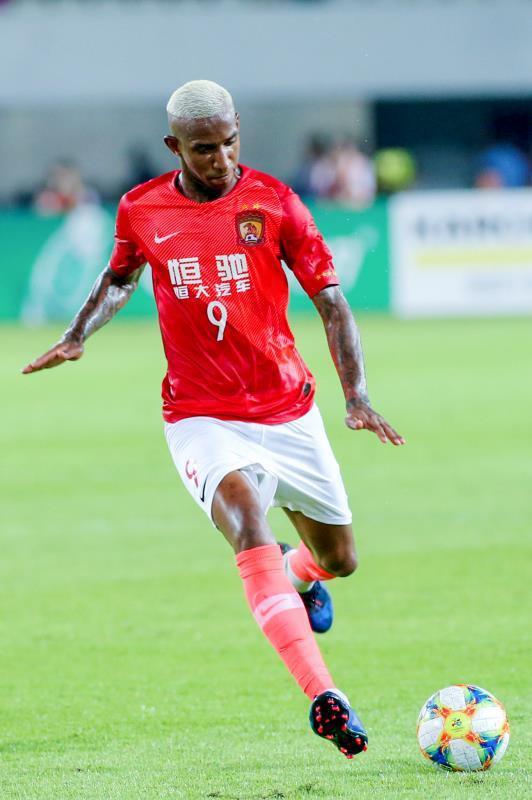 关于窗口期国际米兰调整名单以备亚冠，状态回暖环节打磨，球迷炸锅，年轻球员得到机会的信息